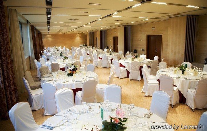 Ribera De Triana Hotel Севілья Ресторан фото