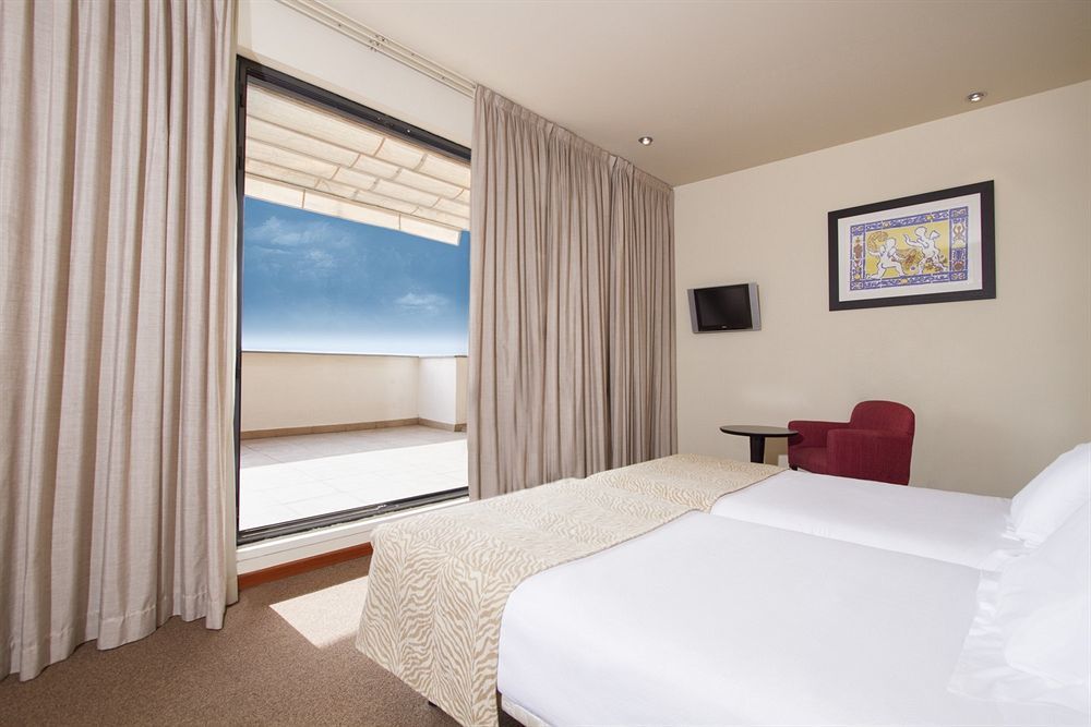 Ribera De Triana Hotel Севілья Екстер'єр фото